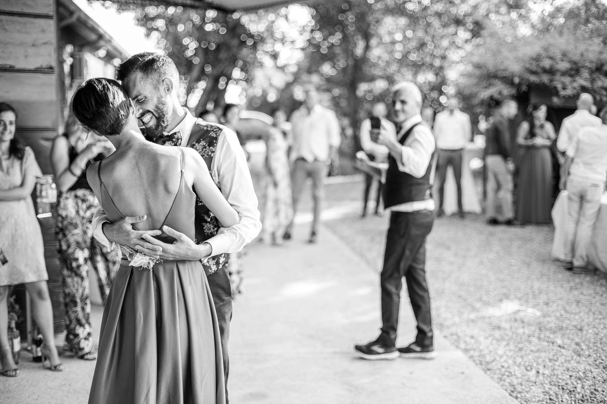 Fotografo di matrimonio a Udine durante un servizio fotografico di nozze